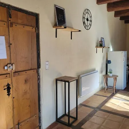 D'hotes Le Flacon De La Verrouille Guest house 3*