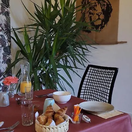 D'hotes Le Flacon De La Verrouille Vendégház Bruniquel