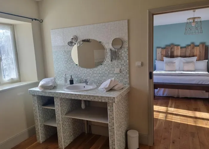 Le Flacon De La Verrouille 3* Bruniquel