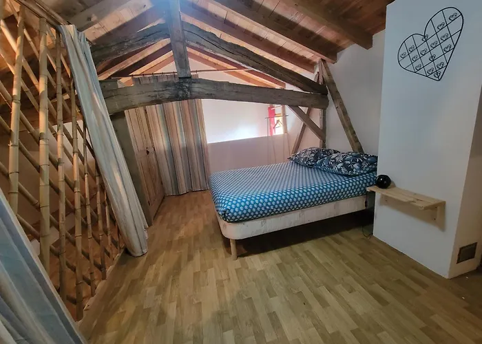 Gæstehus Le Flacon De La Verrouille 3*