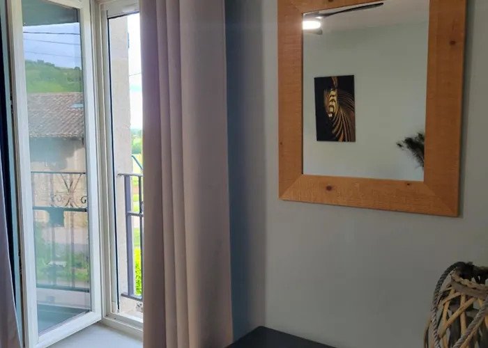 Gæstehus Le Flacon De La Verrouille 3*