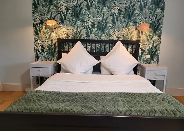 Gæstehus Le Flacon De La Verrouille 3*