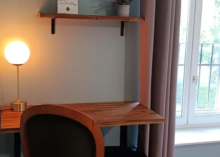 Le Flacon De La Verrouille Gæstehus Bruniquel