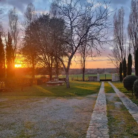 D'hotes Le Flacon De La Verrouille 3* Bruniquel