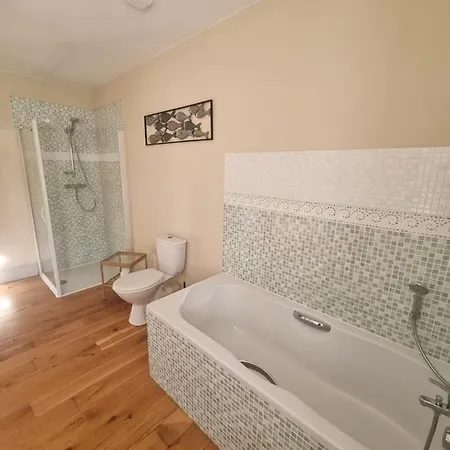 D'hotes Le Flacon De La Verrouille 3*