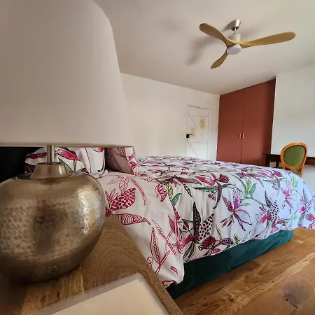 Bed and breakfast Le Flacon De La Verrouille *