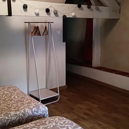 Le Flacon De La Verrouille Bed and breakfast *