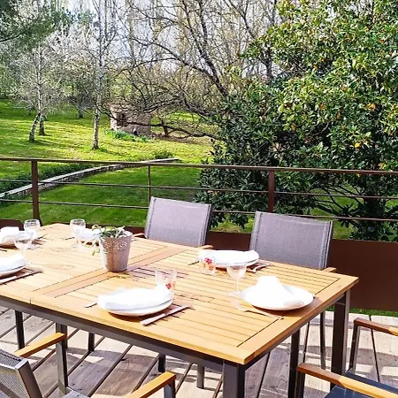Le Flacon De La Verrouille Bed and breakfast *