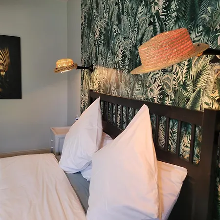 D'hotes Le Flacon De La Verrouille