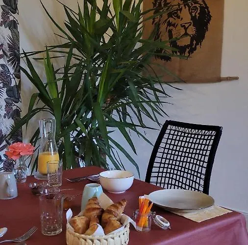 D'hotes Le Flacon De La Verrouille Gasthuis Bruniquel